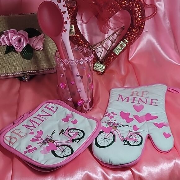 1786 KITCHEN Set 6 pcs Pink BE MINE - Picture 9 of 10